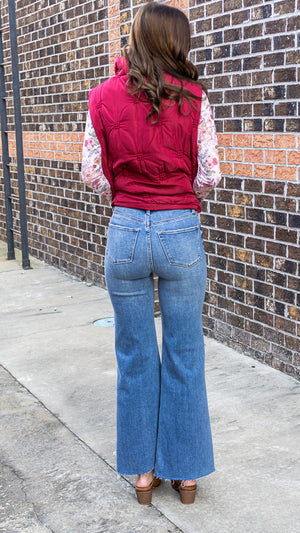 High Neck Sleeveless Zip-Front Quilted Puffer Vest