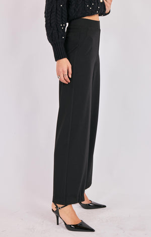 SADIE AND SAGE Women's Pants Sadie and Sage Astrid Super Stretch Pull on Straight Pants