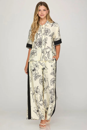 SHE AND SKY Women's Top Half Sleeve Button Down Woven Print Shirt Top With Contrast Detail