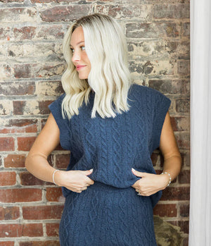 SOUTHERN SHIRT CO. Women's Sweaters Southern Shirt Comfy Cozy Sweater Vest - Parchment