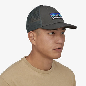 PATAGONIA Men's Hats Patagonia P-6 Logo LoPro Trucker Hat || David's Clothing