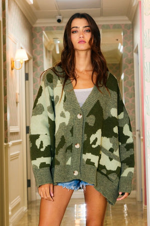 BUCKET LIST Women's Sweaters Oversized Camo Pullover Sweater Cardigan
