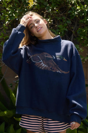 BUCKET LIST Women's Sweatshirt Lucky Mallard Graphic Reversible Mock-neck Sweatshirt