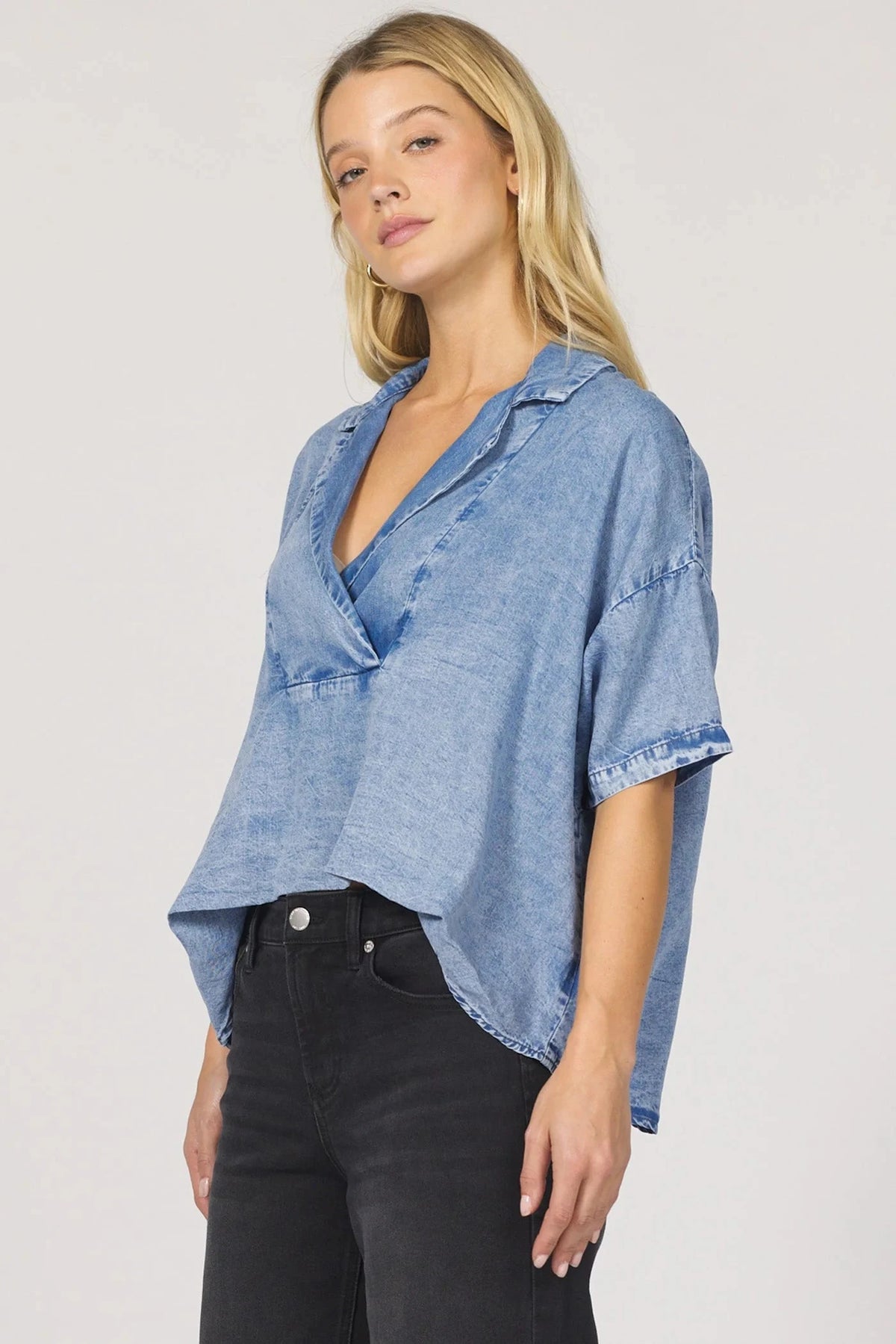 DEAR JOHN DENIM Women's Top Dear John Belle Tencel Top
