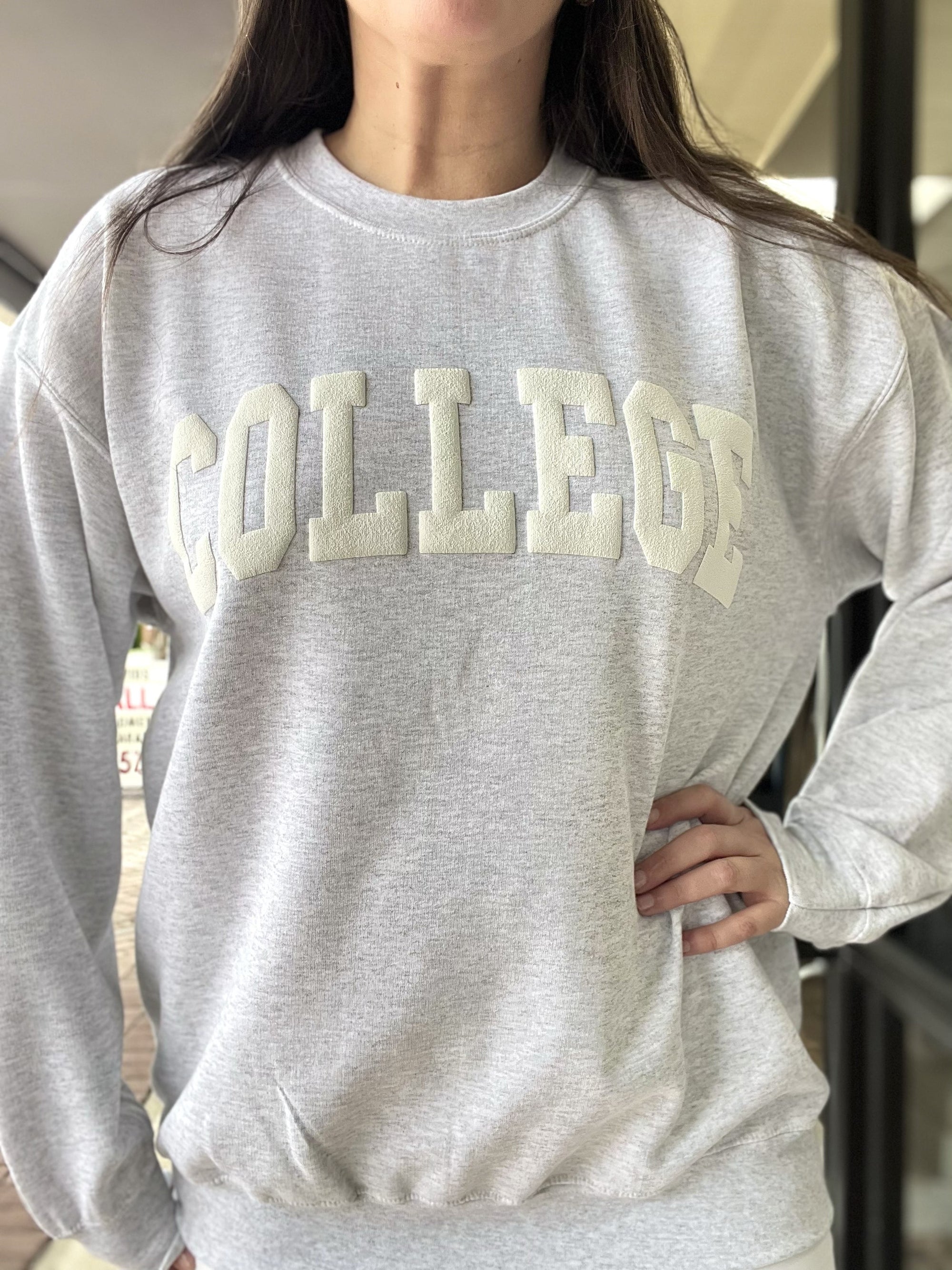 DISTRESSED VINTAGE DESIGNS Women's Sweater College Puff Crew Sweatshirt || David's Clothing