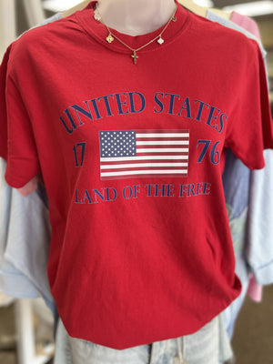 DISTRESSED VINTAGE DESIGNS Women's Tee Distressed Vintage Land Of Free Tee || David's Clothing