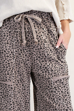 EASEL Women's Pants Animal Print Washed Terry Knit Lounge Pants || David's Clothing