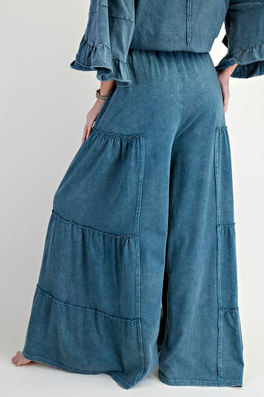 EASEL Women's Pants Mineral Washed Tiered Pants || David's Clothing