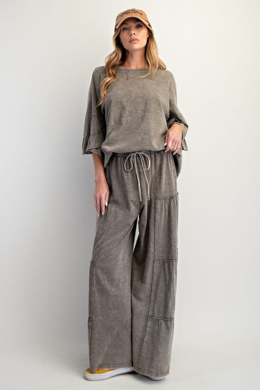 EASEL Women's Pants Mineral Washed Tiered Pants || David's Clothing