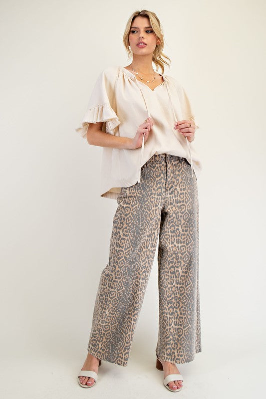 EASEL Women's Pants Washed Animal Print Twill Pants || David's Clothing