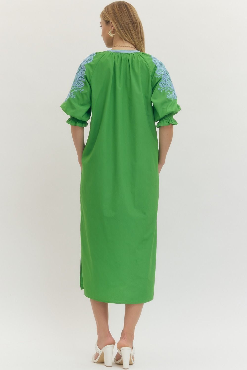 ENTRO INC Women's Dresses Embroidered V-Neck Half Sleeve Midi Dress