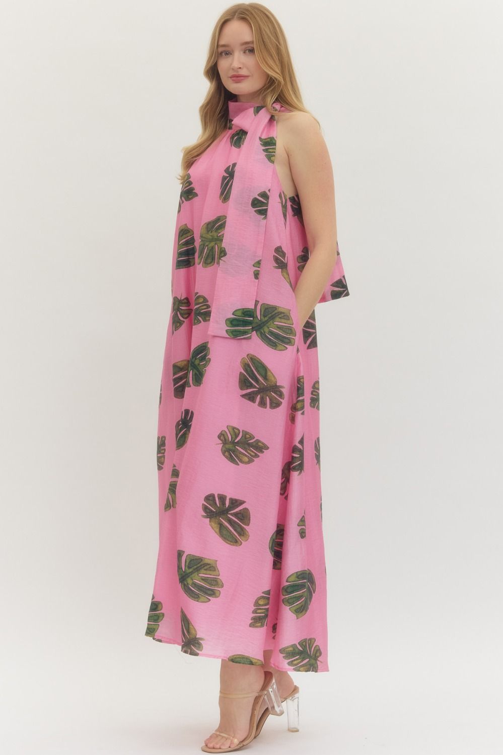 ENTRO INC Women's Dresses PINK / S Leaf Print Halter Neck Maxi Dress D29682