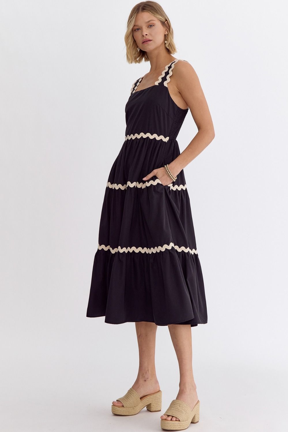 ENTRO INC Women's Dresses Sleeveless Rick Rack Trimming Midi Dress || David's Clothing