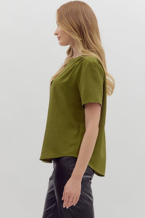 ENTRO INC Women's Top Classic Split V-Neck Short Sleeve Pullover Top || David's Clothing