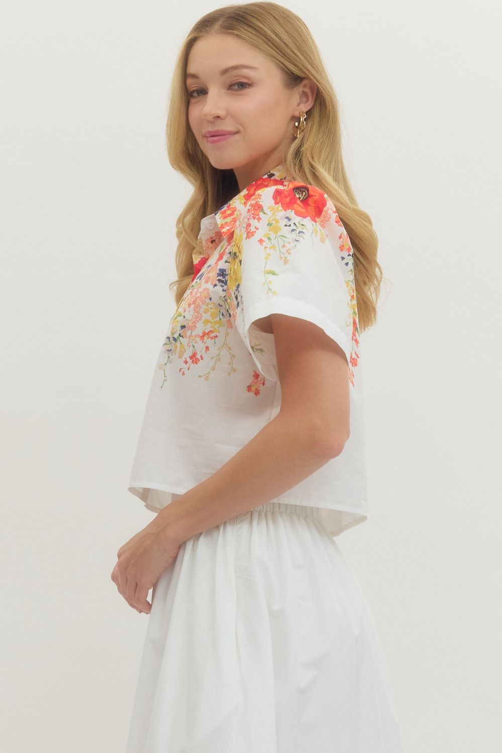 ENTRO INC Women's Top Floral Print Short Sleeve Collared Top