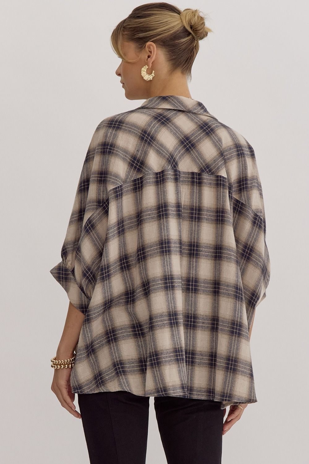 ENTRO INC Women's Top Oversize Plaid Button Down Half Sleeve Top || David's Clothing