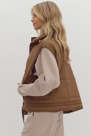 ENTRO INC Women's Top Quilted Zip-Up Snap Button Vest || David's Clothing