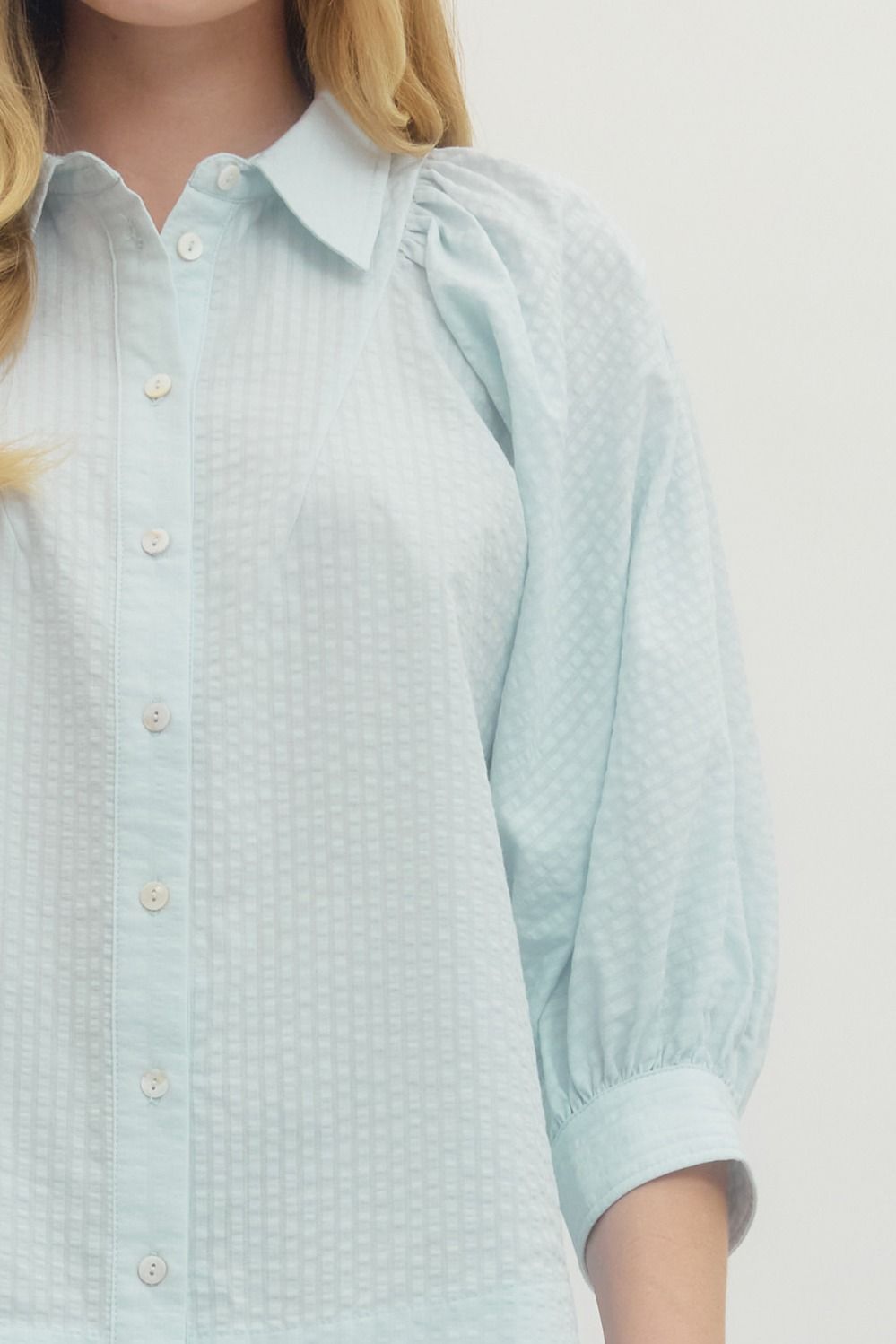 ENTRO INC Women's Top Solid textured 3/4 sleeve top