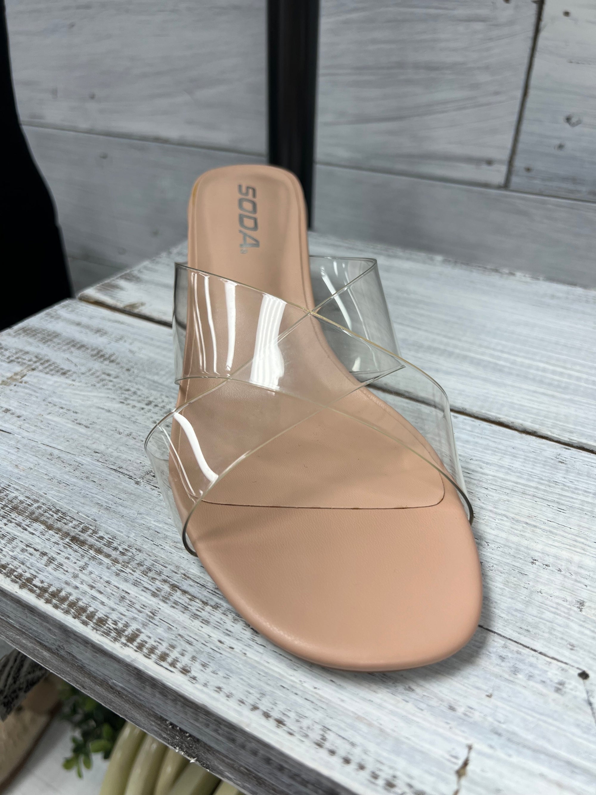 FORTUNE DYNAMIC Women's Shoes Soda Clear Spirit Shoe || David's Clothing