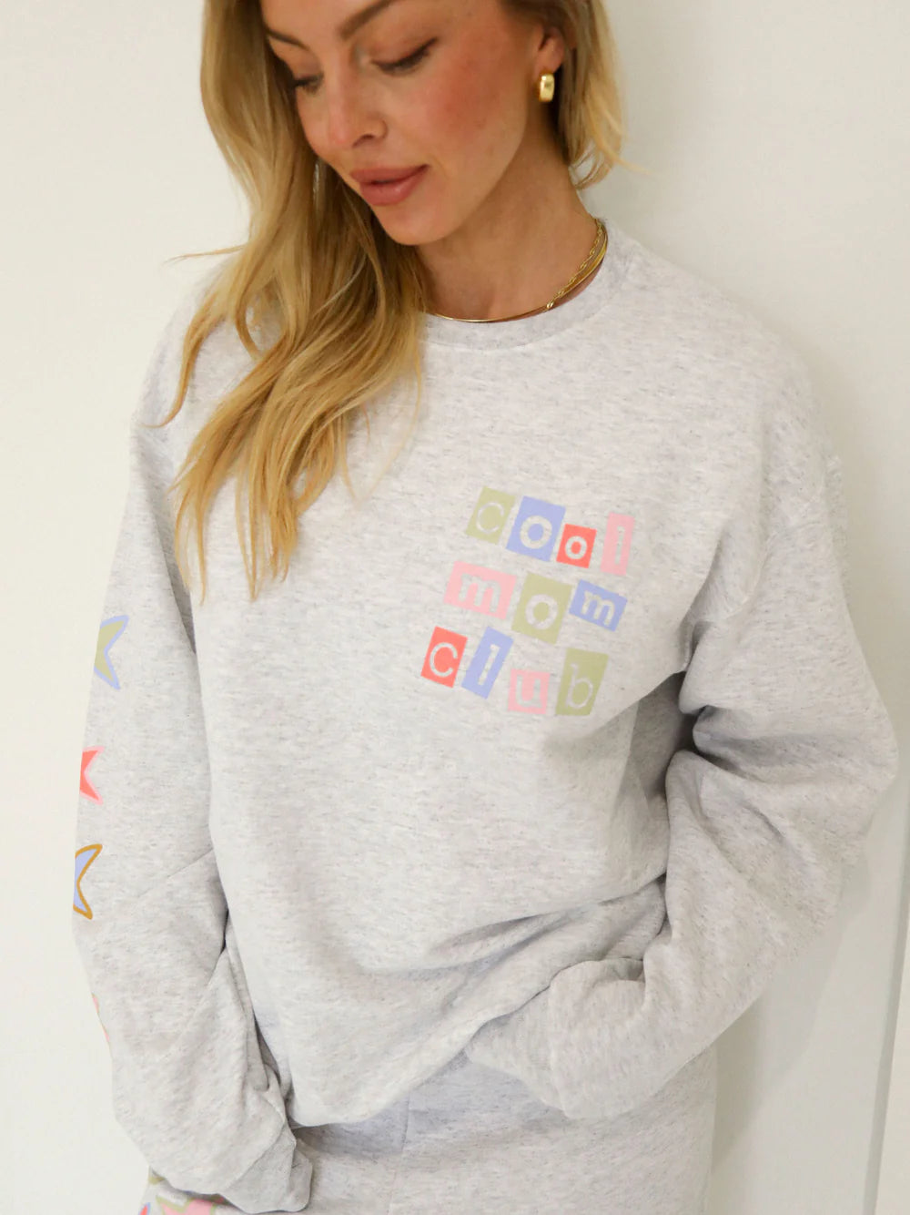 FRIDAY AND SATUR Women's Sweatshirt Friday + Saturday Cool Mom Sweatshirt || David's Clothing