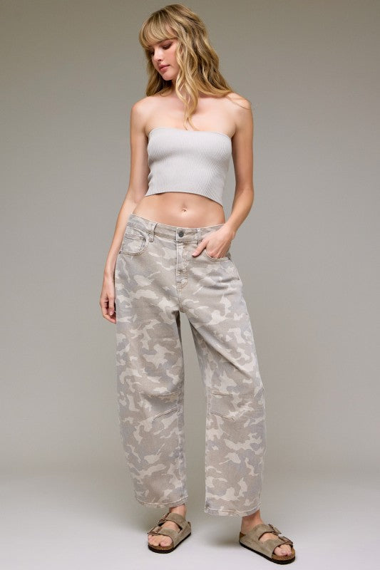 HIDDEN JEANS Women's Jeans Tan Camo Cropped Barrel Jean