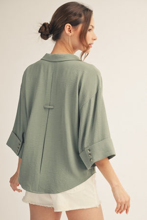 JODIFL Women's Top Pleat Back Detail Button Down Crinkle Top