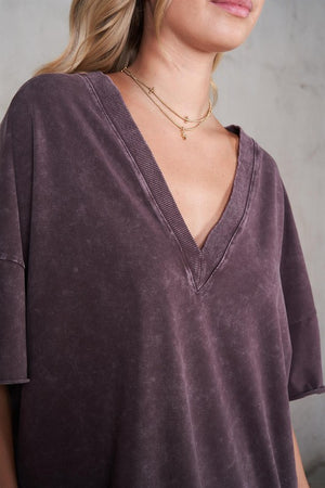LABIZ Women's Top V-neck Drop Shoulder Boxy T-Shirt || David's Clothing