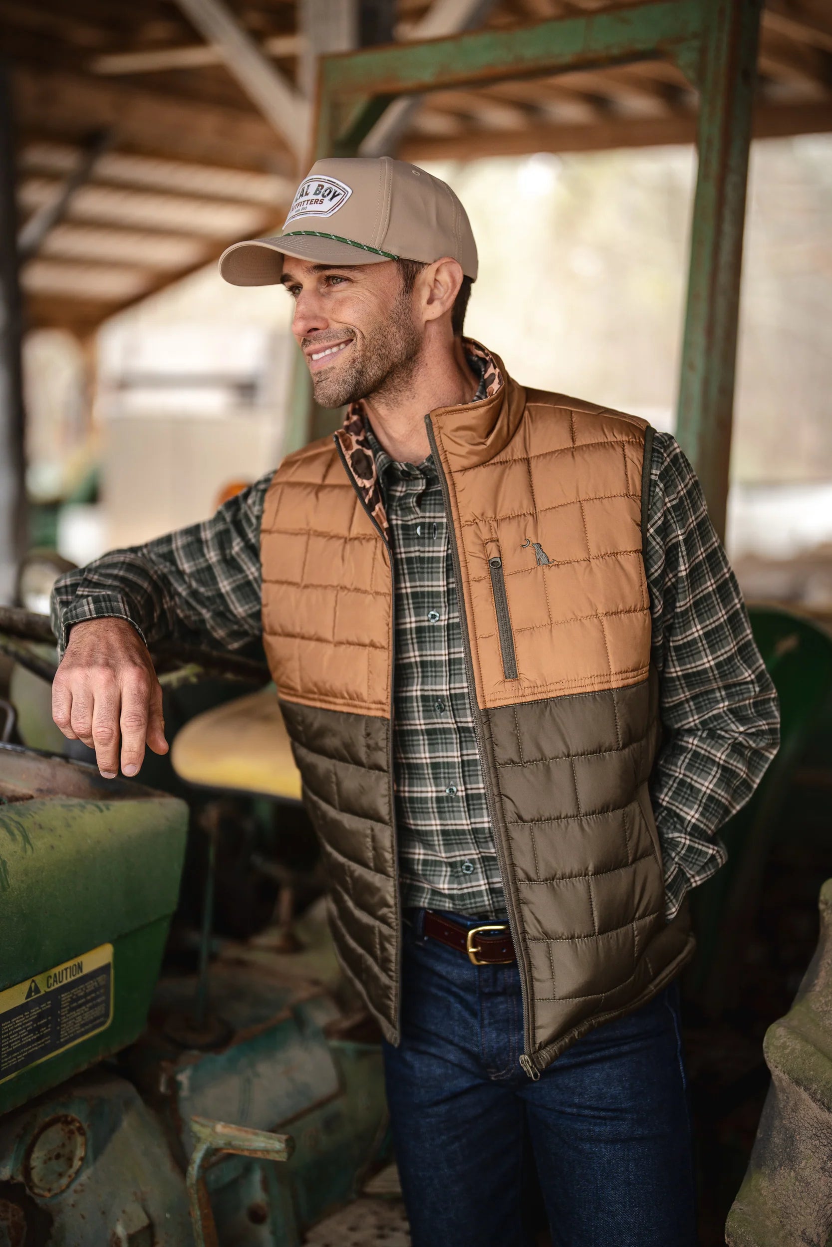 LOCAL BOY OUTFITTERS Mens Jackets Local Boy Duck Down Reversible Vest || David's Clothing