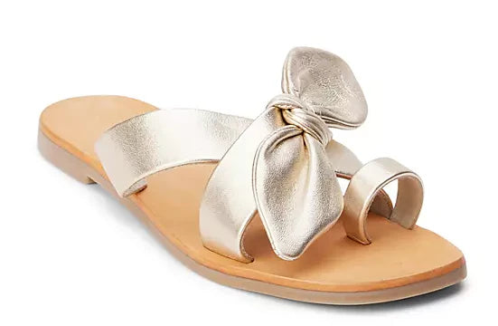 MATISSE FOOTWEAR Women's Shoes Coconuts By Matisse Vaughn Sandal (Gold) || David's Clothing