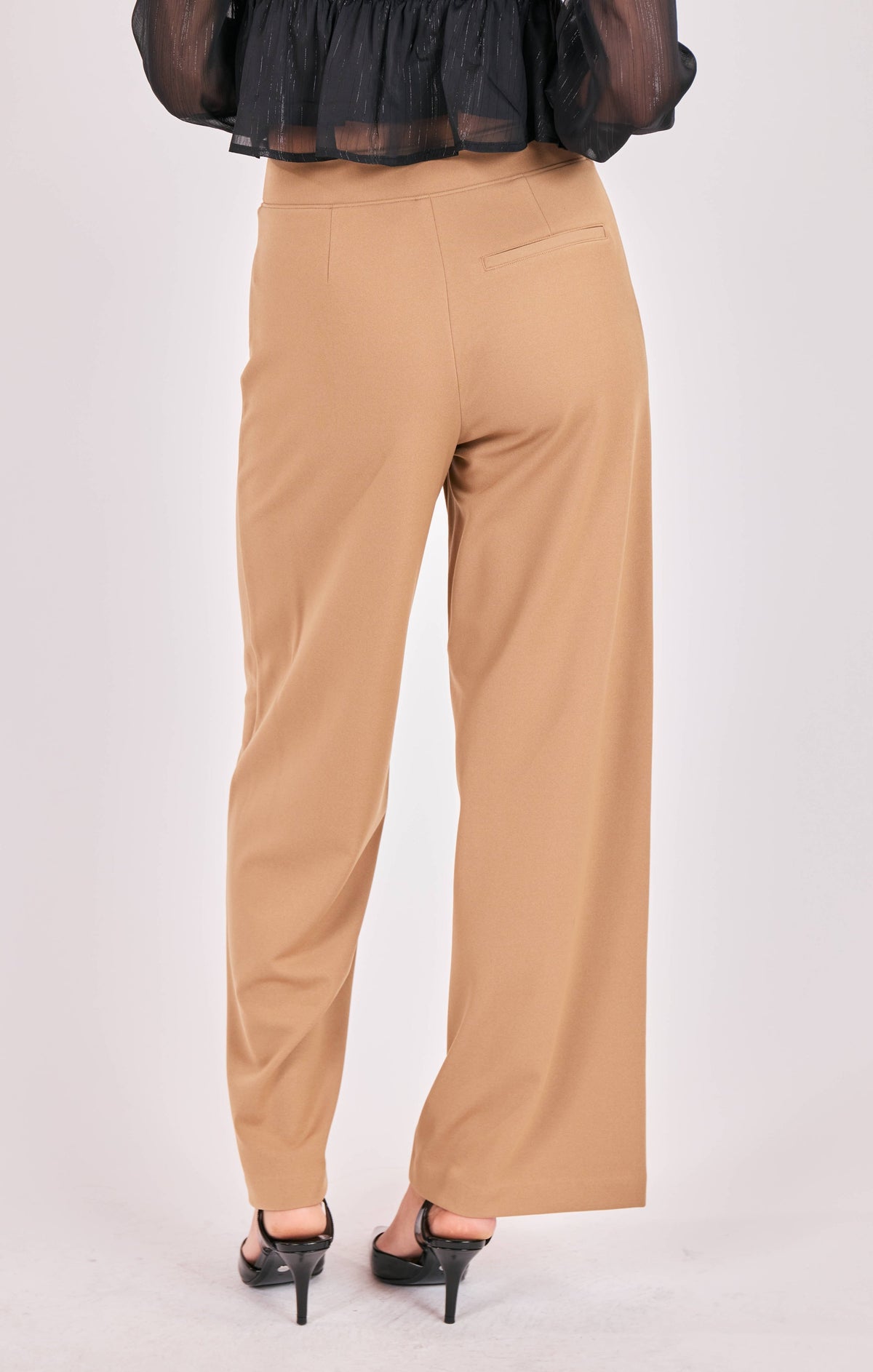SADIE AND SAGE Women's Pants Sadie and Sage Astrid Super Stretch Pull on Straight Pants