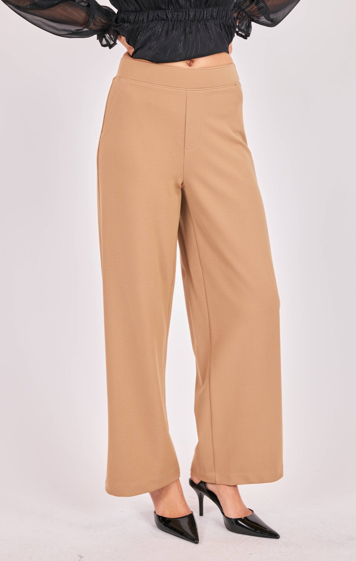 SADIE AND SAGE Women's Pants Sadie and Sage Astrid Super Stretch Pull on Straight Pants