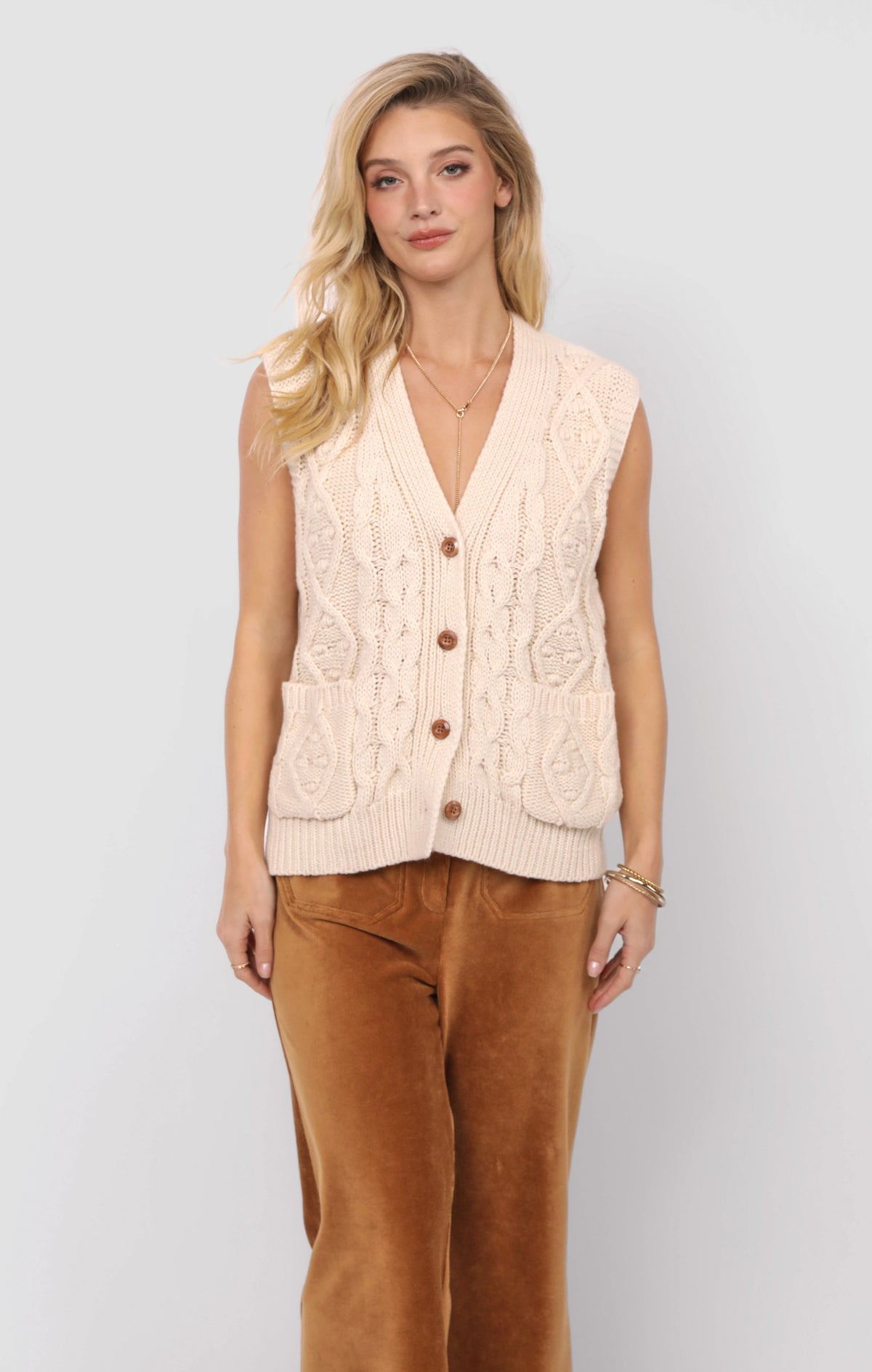 SADIE AND SAGE Women's Top Sadie and Sage Swift Cardigan Vest || David's Clothing