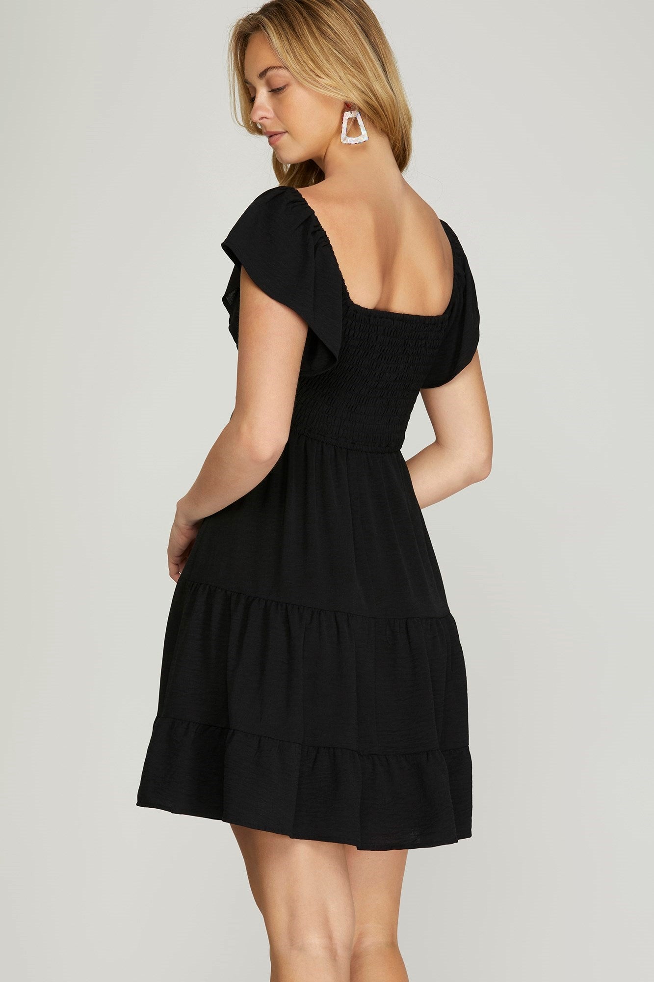 SHE AND SKY Women's Dresses Flutter Sleeve Sweetheart Neck Woven Dress || David's Clothing