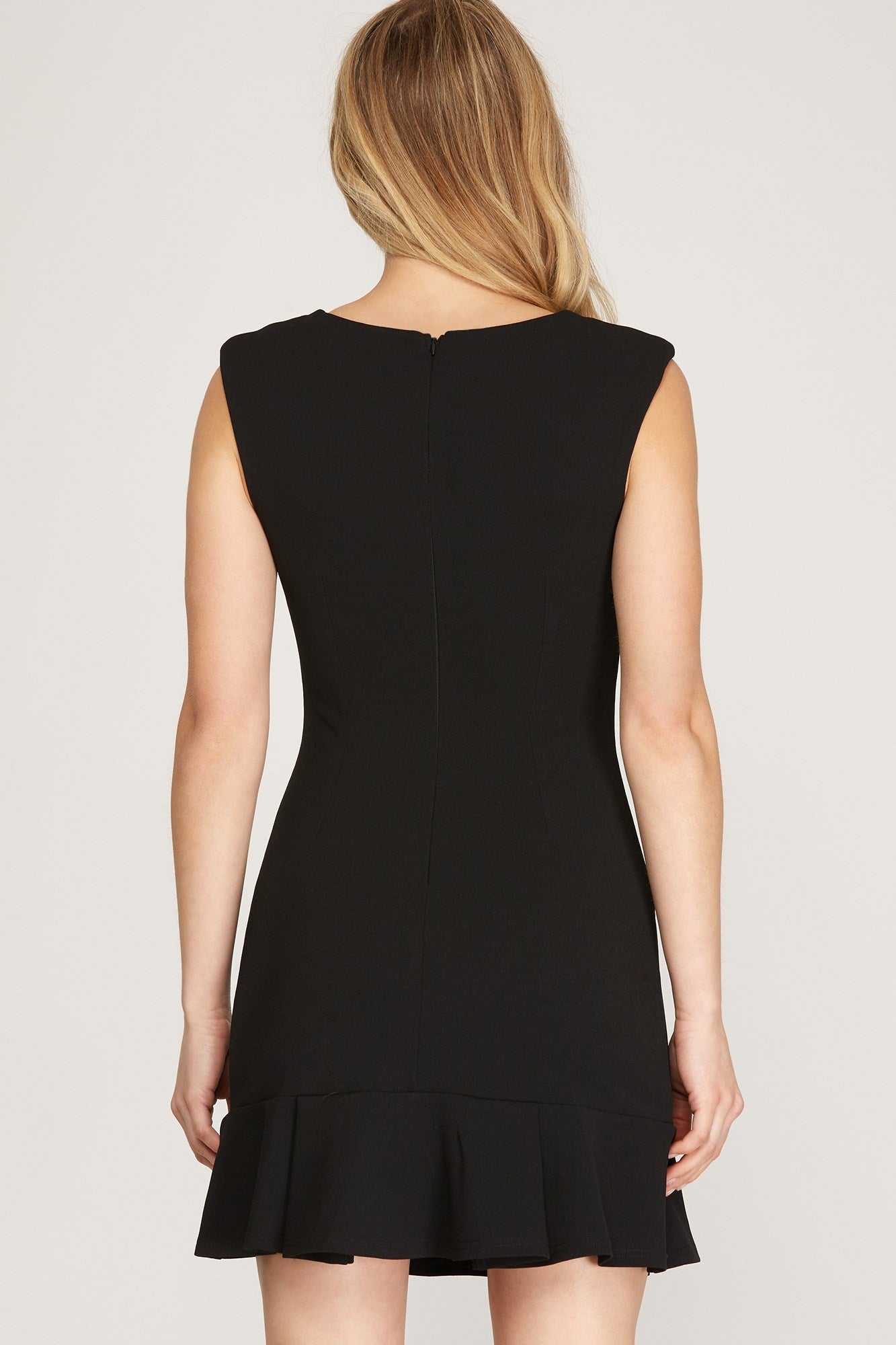 SHE AND SKY Women's Dresses Sleeveless Shoulder Padded Heavy Knit Dress || David's Clothing