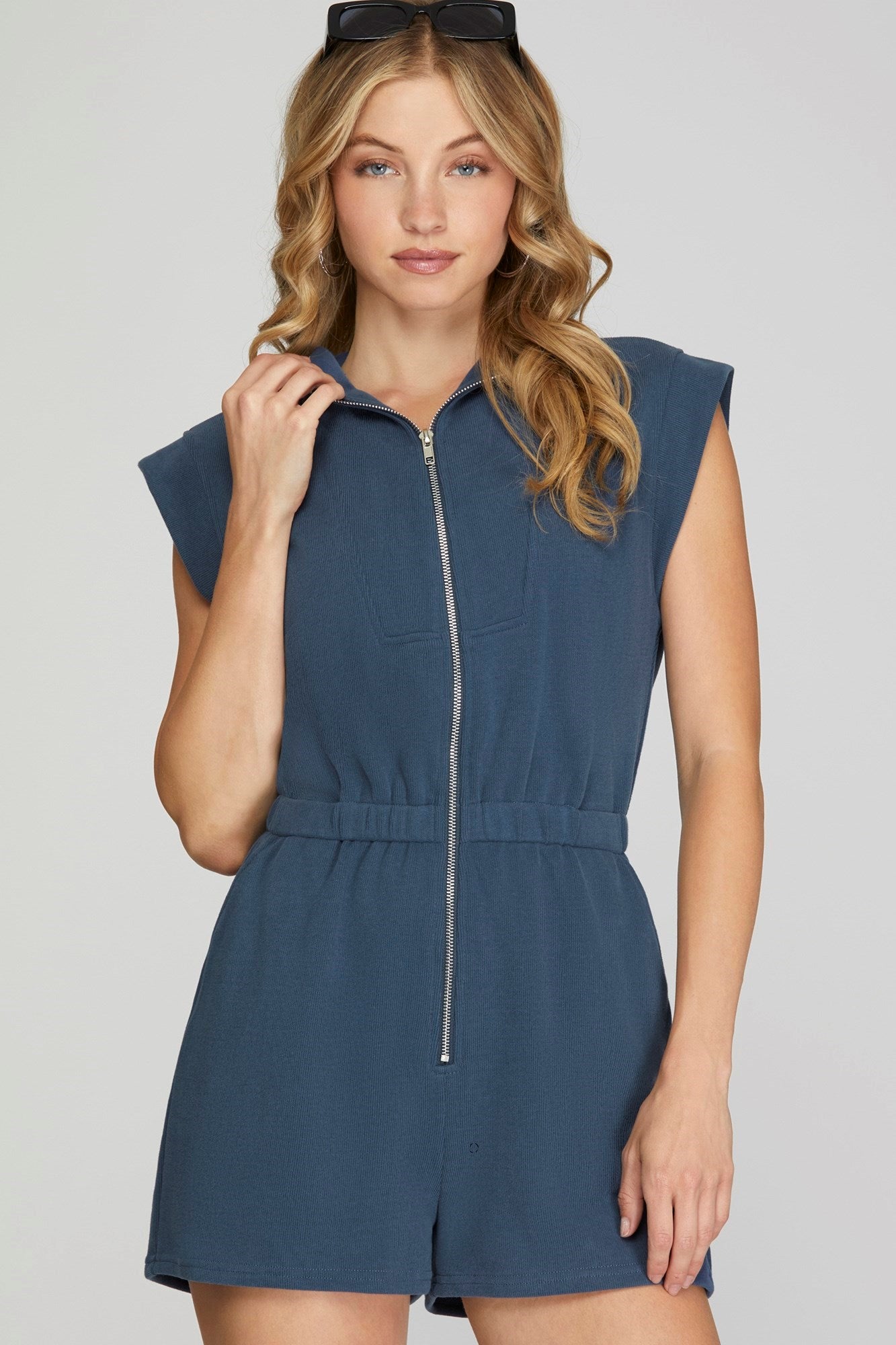 SHE AND SKY Women's Romper Drop Shoulder Front Zip Heavy Knit Romper With Pockets || David's Clothing