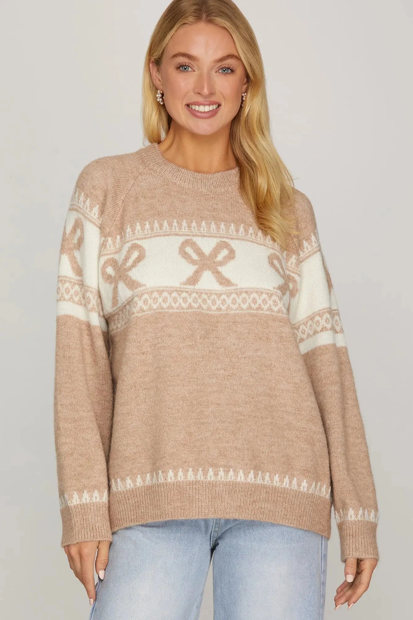 SHE AND SKY Women's Sweaters Long Sleeve Bow Patterned Sweater Top || David's Clothing