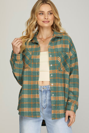 SHE AND SKY Women's Top Long Sleeve Plaid Shacket || David's Clothing