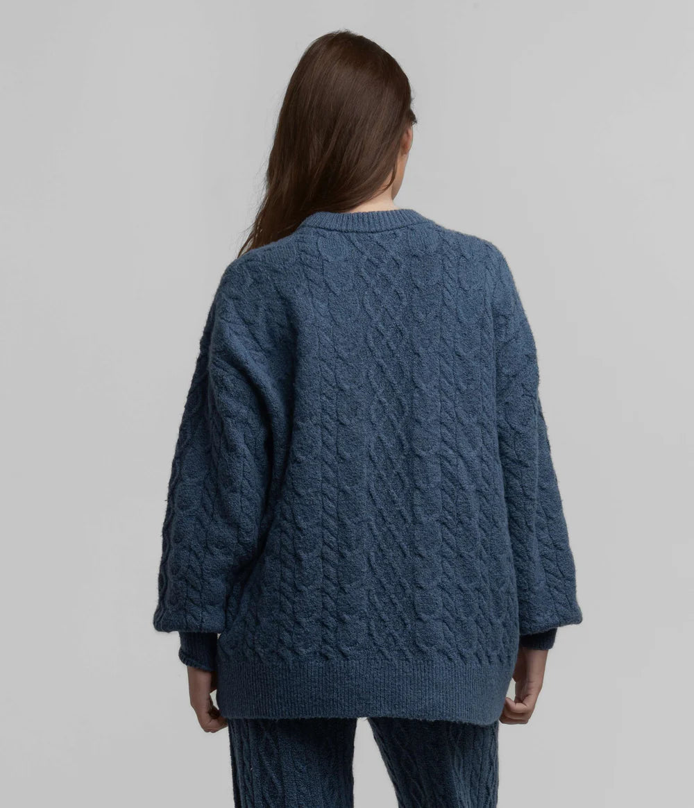 SOUTHERN SHIRT CO. Women's Sweaters Southern Shirt Comfy Cozy Cable Sweater