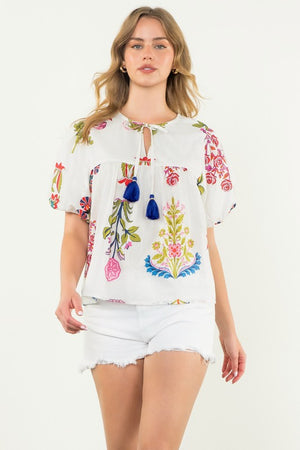 THML Women's Top Floral Tassel Tie Top || David's Clothing