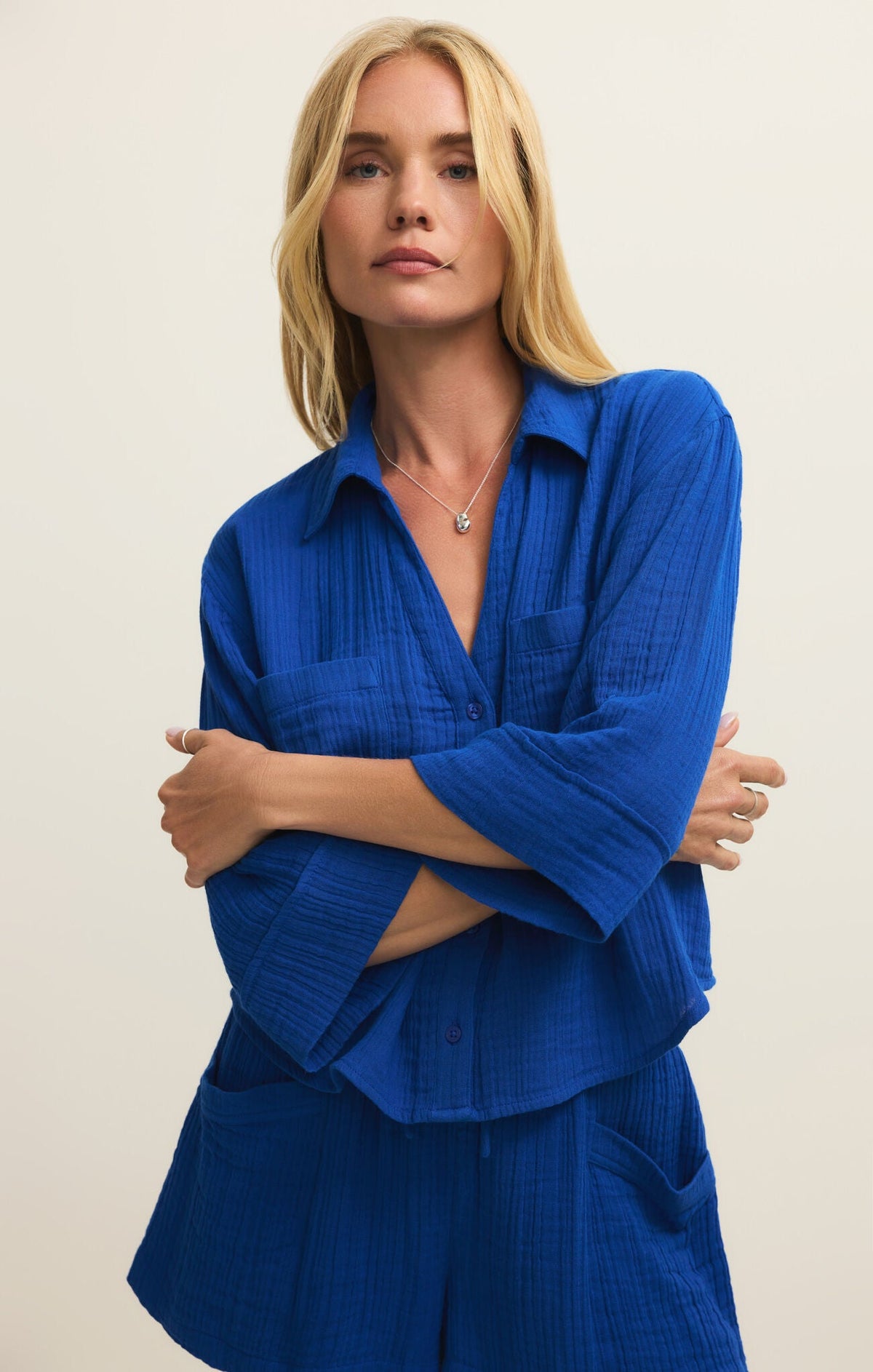 Z SUPPLY Women's Top Z Supply Helena Airy Gauze Button Up