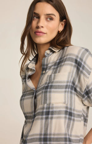 Z SUPPLY Women's Top Z Supply River Plaid Button Up || David's Clothing